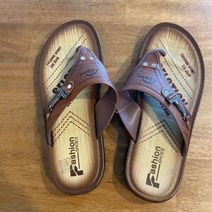 Classic Men's Brown Leather-Style Thong Sandals